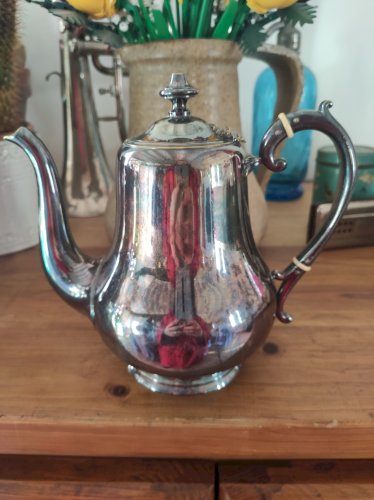 Cafetière/Théière de collection signée KRETLY - Modèle n°98