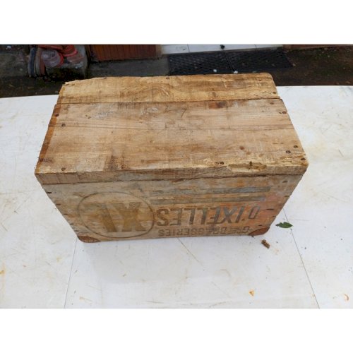 Caisse Bois Publicitaire des Brasseries dIxelles