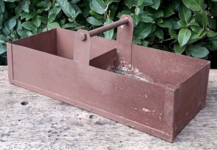 Caisse métal 2 compartiments outils ancienne