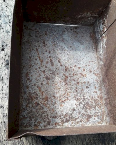 Caisse métal 2 compartiments outils ancienne