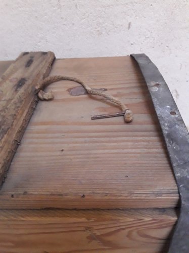 Caisse militaire L64,3xH27xP23,2 de munitions en bois