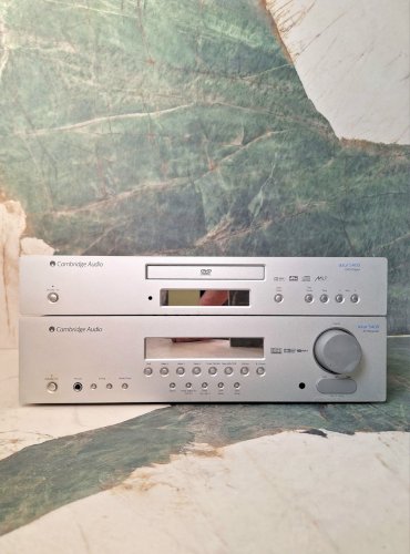 CAMBRIDGE AUDIO Azur 540D Silver lecteur DVD/CD et amplificateur 540R