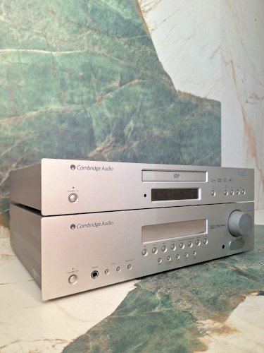 CAMBRIDGE AUDIO Azur 540D Silver lecteur DVD/CD et amplificateur 540R