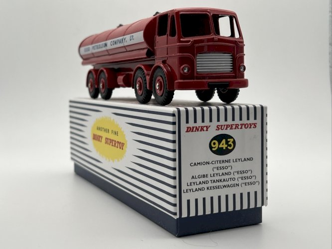 Camion Citerne Leyland Esso 943 1/43 Dinky Super Toys Atlas