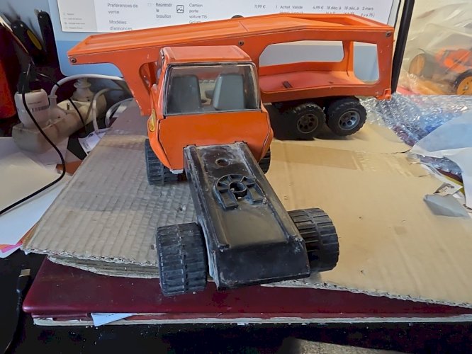 Camion porte voiture T15 Goliath - Joustra