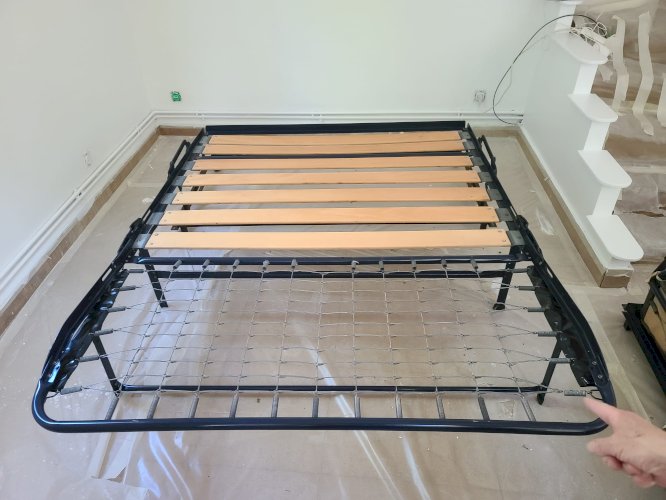 canapé lit structure en bambou Roche Bobois