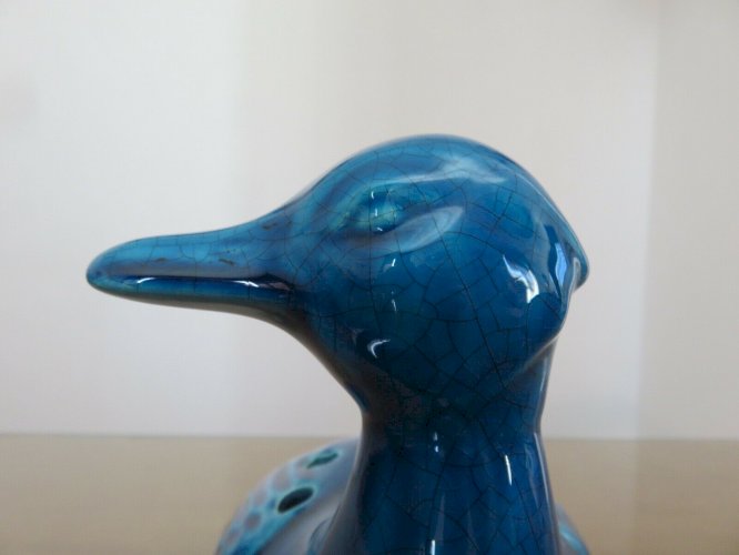 CANARD PIQUE FLEURS EN CERAMIQUE CRAQUELEE BLEUE ANNEES 70 VINTAGE