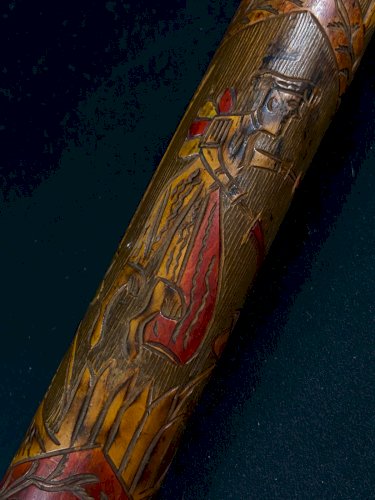 Canne bâton de marche bois massif sculpté personnages Aztèques Mayas Mexique