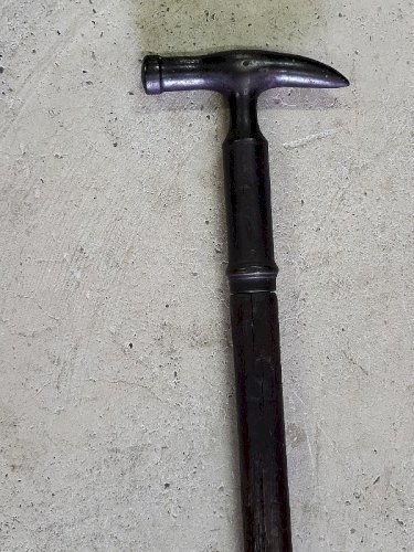 CANNE MARTEAU DE MINEUR PORION N° 1