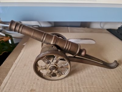 Brass Miniature Cannon 21 cm long – Napoleon Style