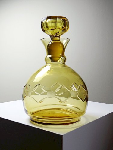 Carafe à décanter verre soufflé ciselé ambré Tchèque vintage/ancienne