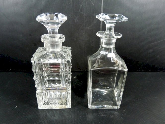 Carafe à Liqueur Cristal Taillé Baccarat