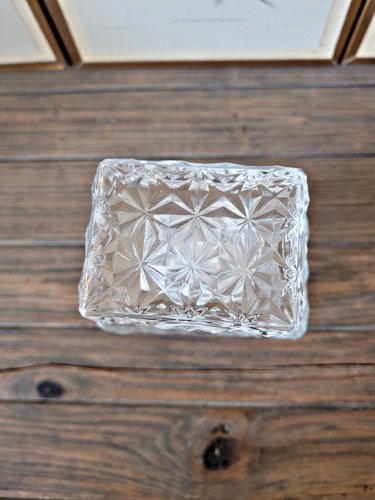 Carafe à whisky rectangulaire made in France motifs géométriques