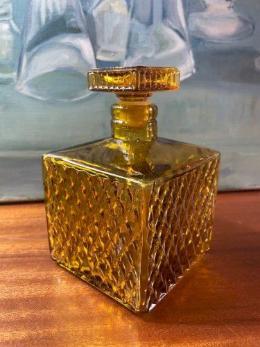 Carafe à whisky vintage en verre taillé