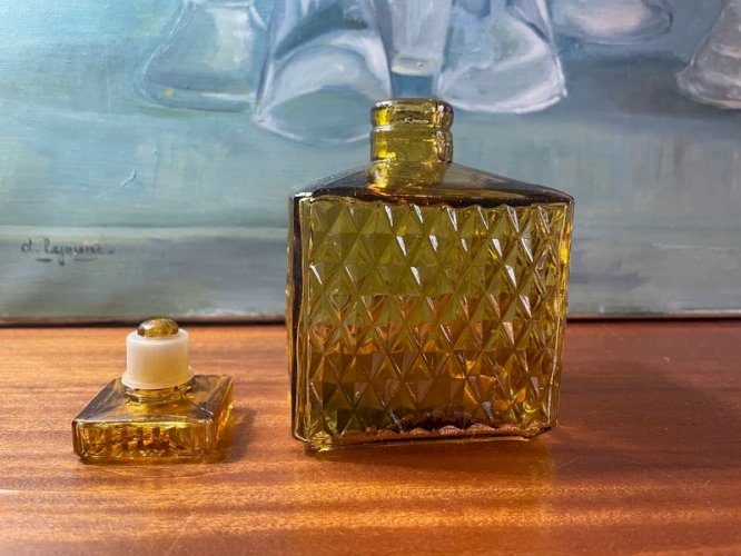 Carafe à whisky vintage en verre taillé