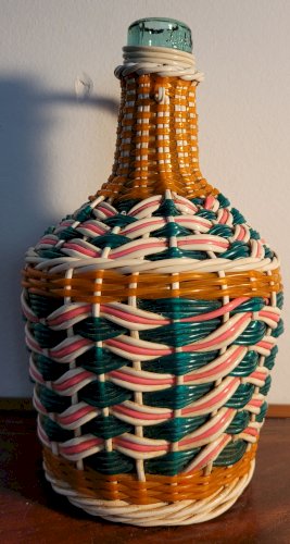 Carafe Bouteille Viresa en scoubidou tressé  1960's 70's Italie