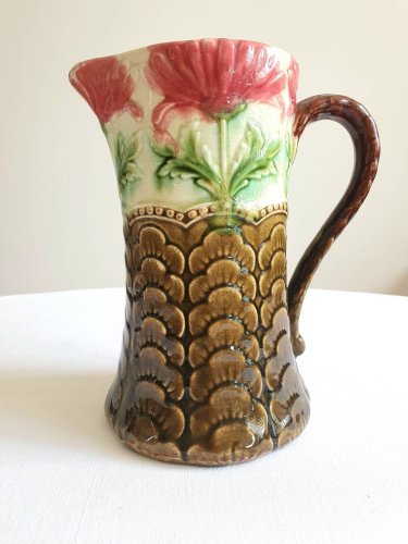 Carafe en barbotine Art nouveau, début XXème