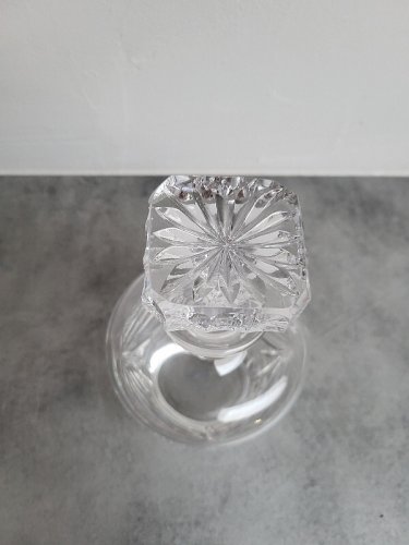 CARAFE EN CRISTAL ARTISANAL AVEC BOUCHON