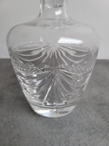 CARAFE EN CRISTAL ARTISANAL AVEC BOUCHON