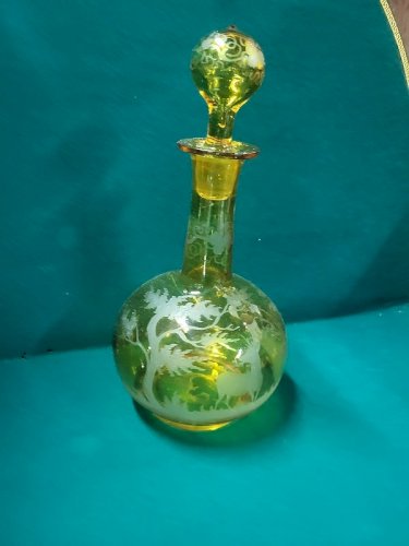 CARAFE EN CRISTAL DE BOHEME AVEC SON BOUCHON