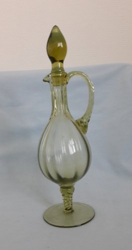 Carafe en verre à liqueur