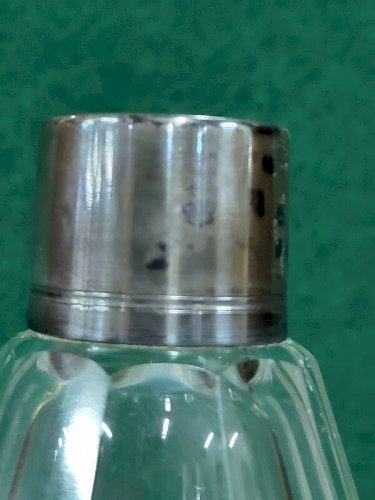 CARAFE OU FLACON EN CRISTAL ET ARGENT MASSIF POINCON MINERVE