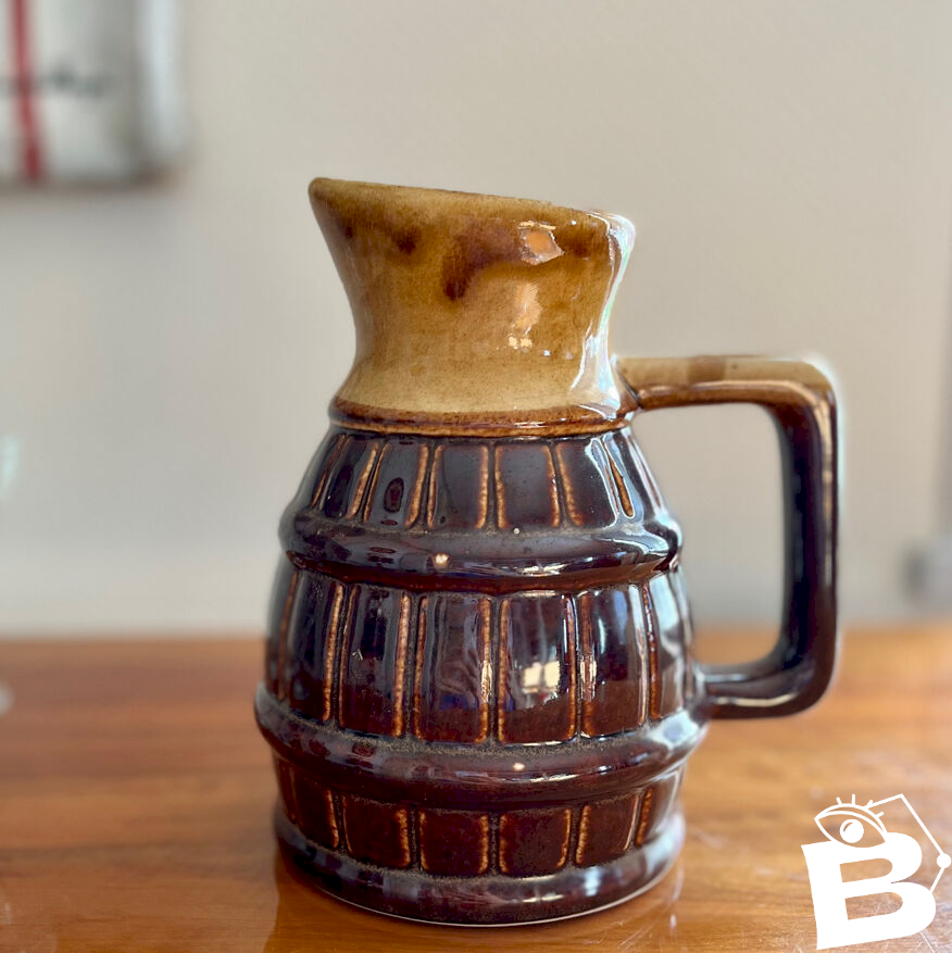 Pichet /carafe vintage avec couvercle