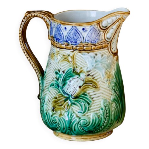 Carafe pichet en barbotine de lEst du XIXe siècle