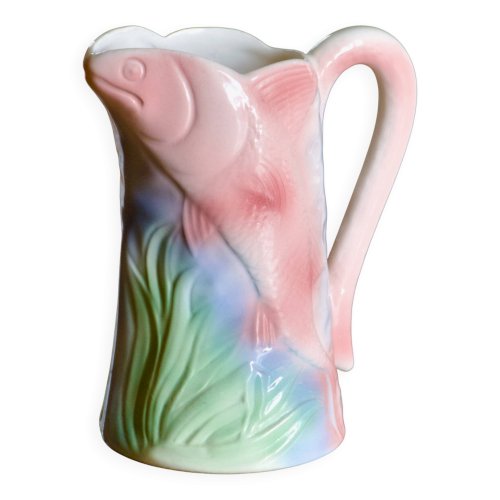 Carafe vintage en barbotine poisson colorée