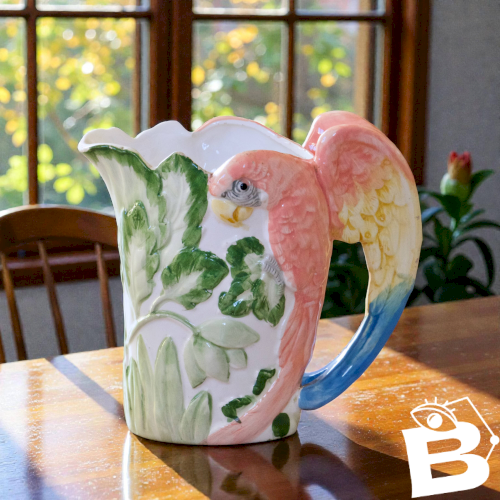 Carafe vintage en barbotine zoomorphe perroquet Ara