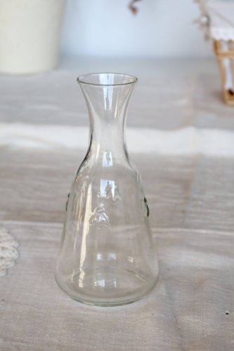 Carafe vintage en verre à motifs abeille en relief