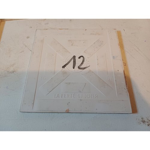 Carreaux de Faience Vintage Vallauris de  Le Vaucour 