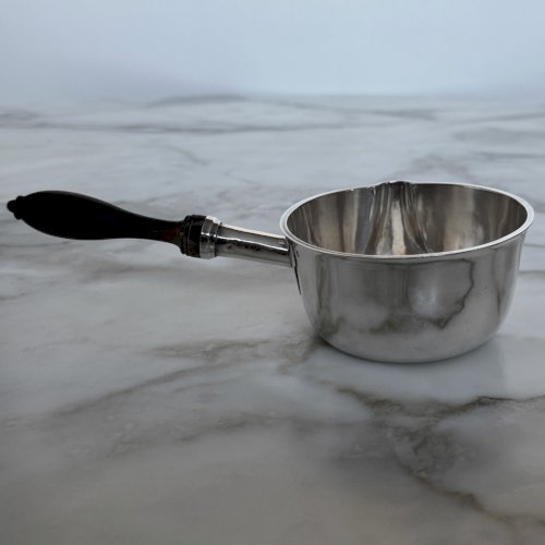 Casserole en argent massif manche en ébène XIXe M4056