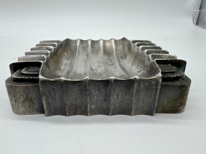 Cendrier Art Déco métal argenté BEZAULT Frères RIV France 1930 industriel