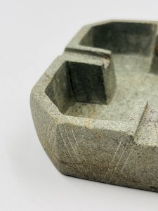 Brutalist mineral ashtray