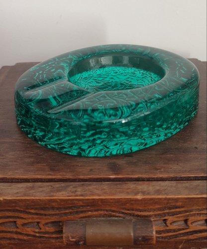 Cendrier d'art Kosta Boda Verre massif émeraude ca.1970
