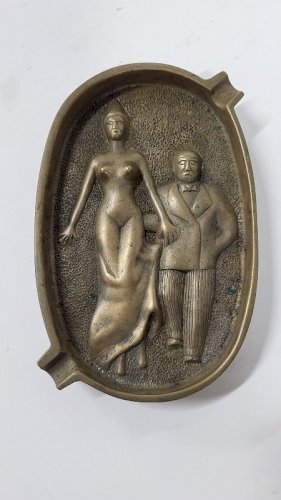 CENDRIER EN BRONZE AMUSANT REF JE