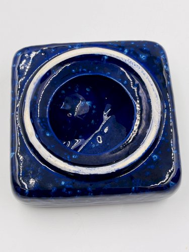Cendrier en céramique  bleu cobalt, desgin Cari Zalloni
