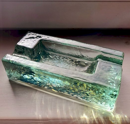 Cendrier en verre art déco 