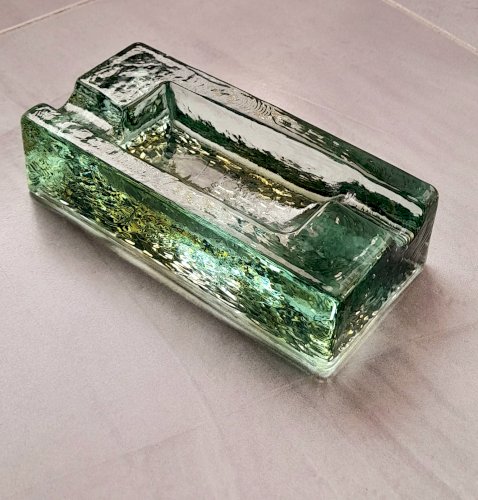 Cendrier en verre art déco 