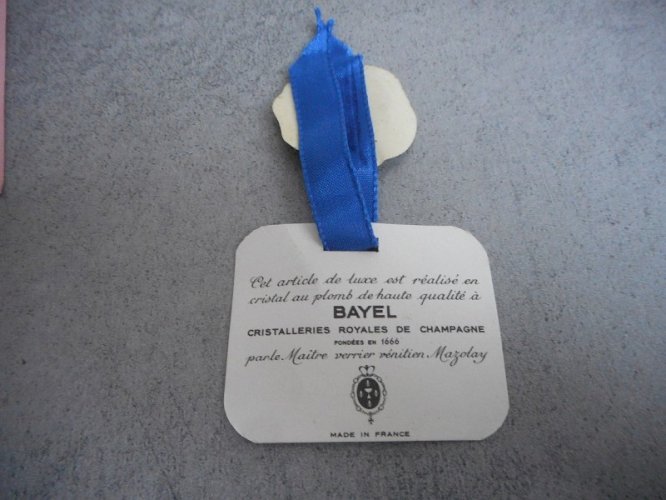 CENDRIER NEUF EN BOITE BAYEL TOURNUS 2