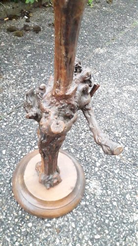 Cendrier sur pied cep de vigne