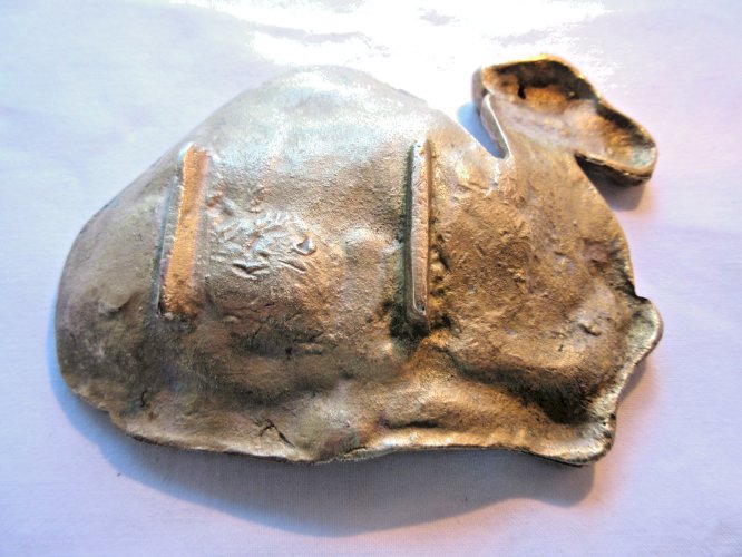 Cendrier, vide-poche, Sculpture bronze: Le Dromadaire prêt pour le départ