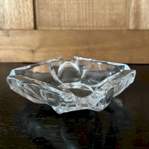 Cendrier vintage en cristal massif