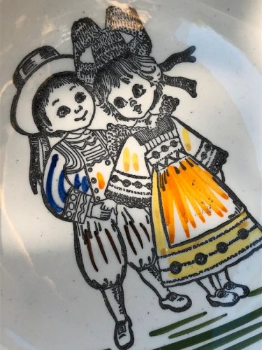 Cendrier vintage en faïence aux décors Bretons