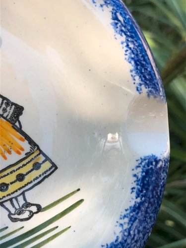 Cendrier vintage en faïence aux décors Bretons