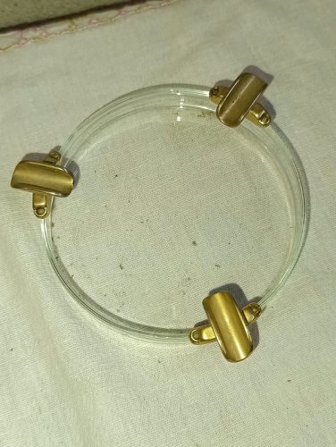 cendrier vintage en verre avec support laiton en bon etat