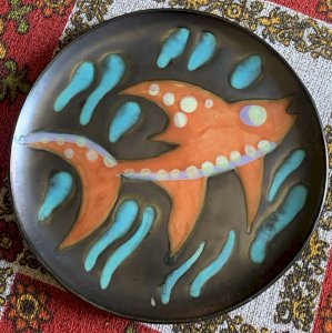 céramique de Vallauris 1955 atelier Cerenne Monique Pansier décor au poisson
