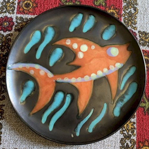 céramique de Vallauris 1955 atelier Cerenne Monique Pansier décor au poisson