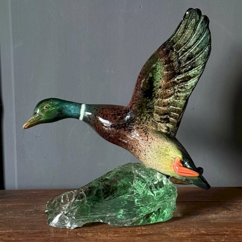 Céramique polychrome R. Gangloff envol de canard col vert base en verre L8766